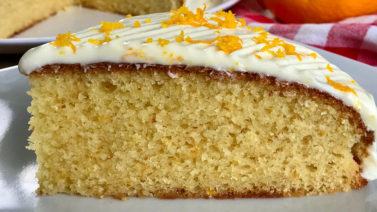 Tarta De Naranja O Bizcocho De Naranja Con Crema