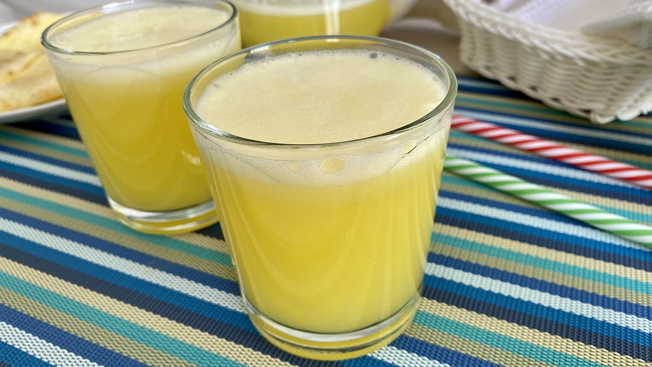 Zumo de piña
