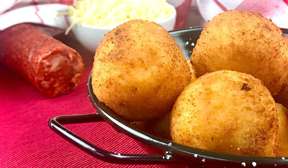 Bolas de patatas rellenas
