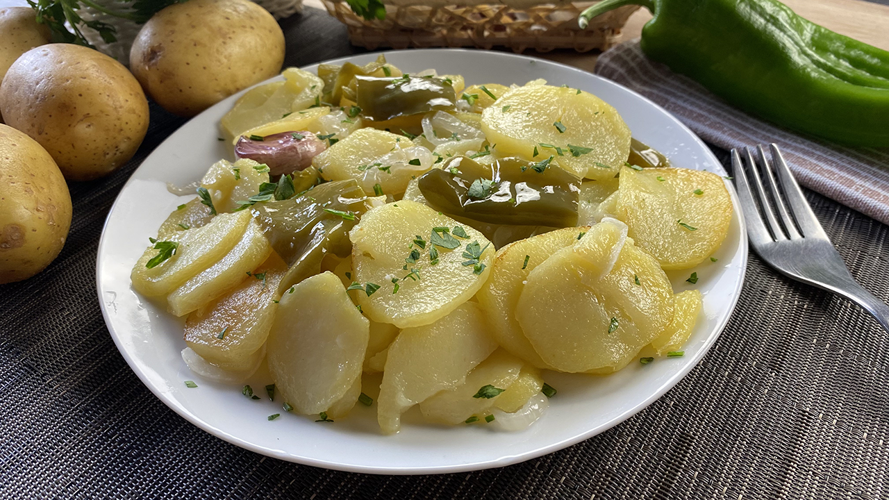 Patatas a lo pobre