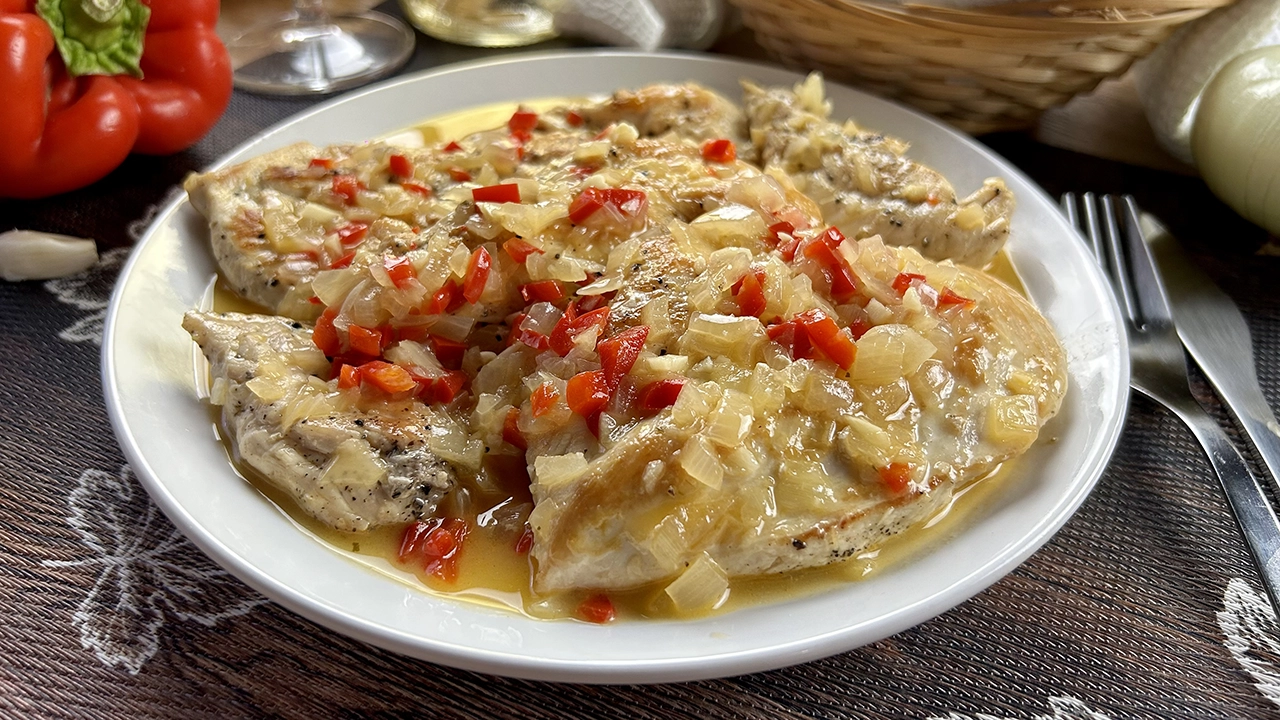 Pechuga de pollo en salsa