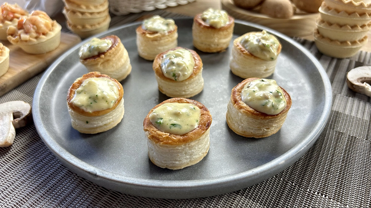 Volovanes rellenos de champiñones