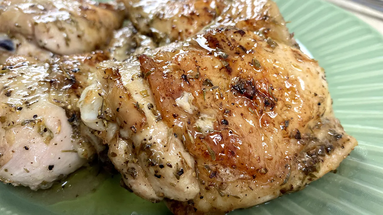 Pollo al horno con limón