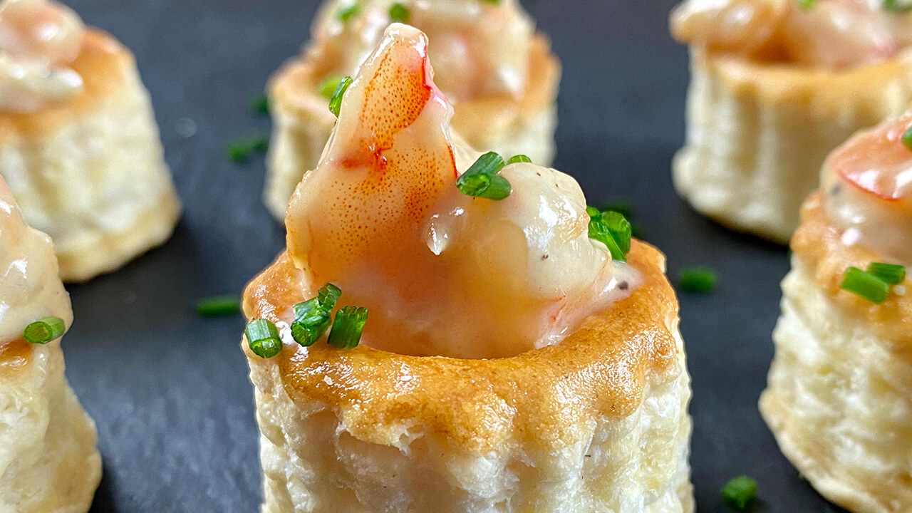 Volovanes con crema de langostinos
