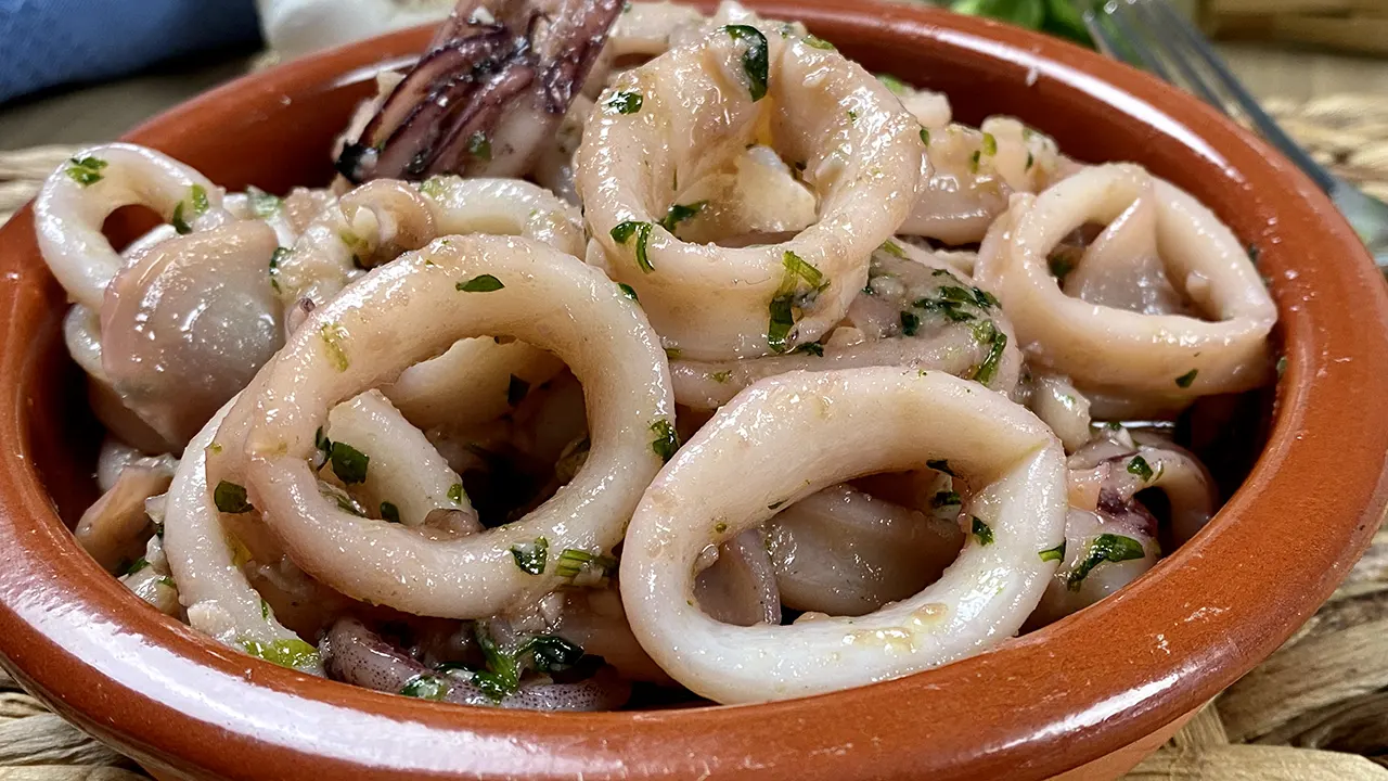 Calamares al ajillo