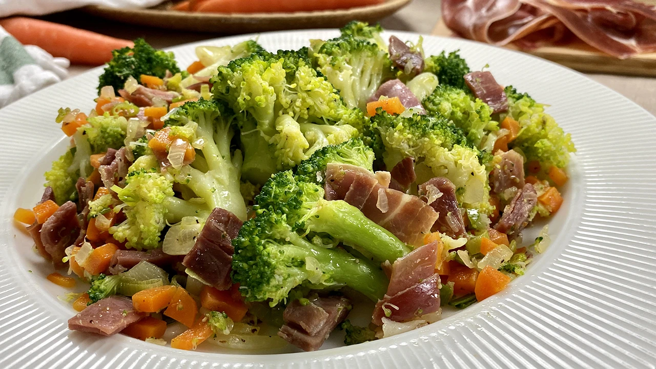 Brócoli con jamón