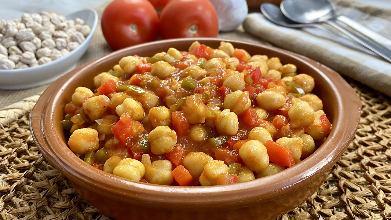 Garbanzos guisados, receta fácil y saludable con videos paso a paso