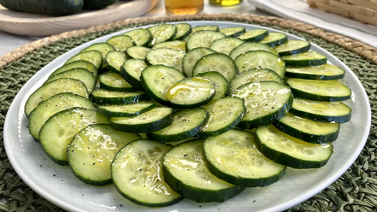 Pepinos a la vinagreta