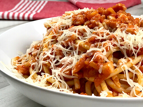 Espaguetis a la amatriciana