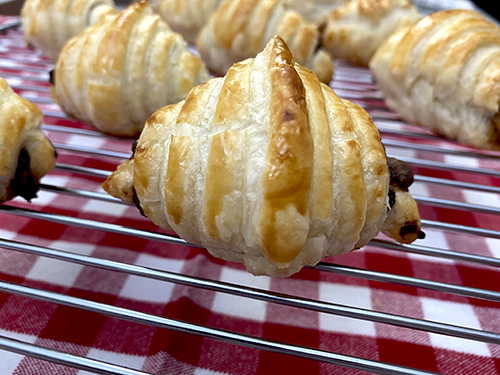 Mini cruasanes de hojaldre con Nutella